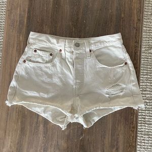 Levi Shorts